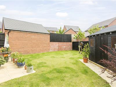 Rear Garden Photo 2